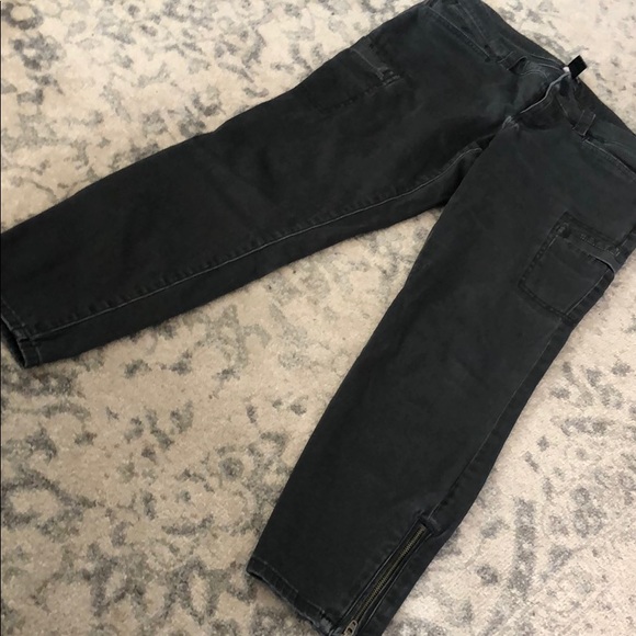 Jeans - Picture 2 of 5